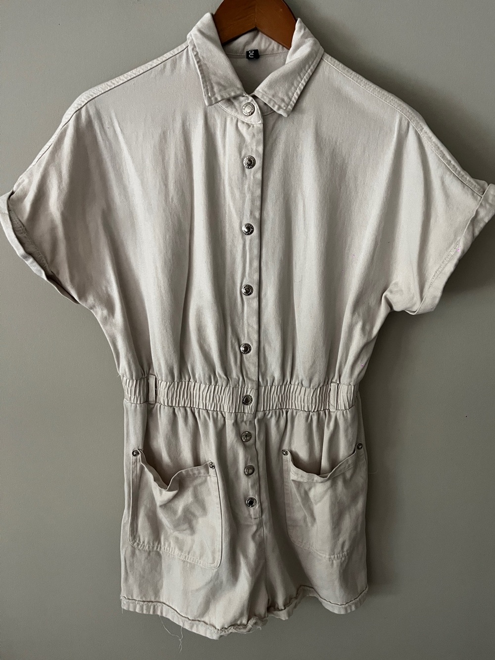 Casual Collared Cream Romper with Elastic Waist